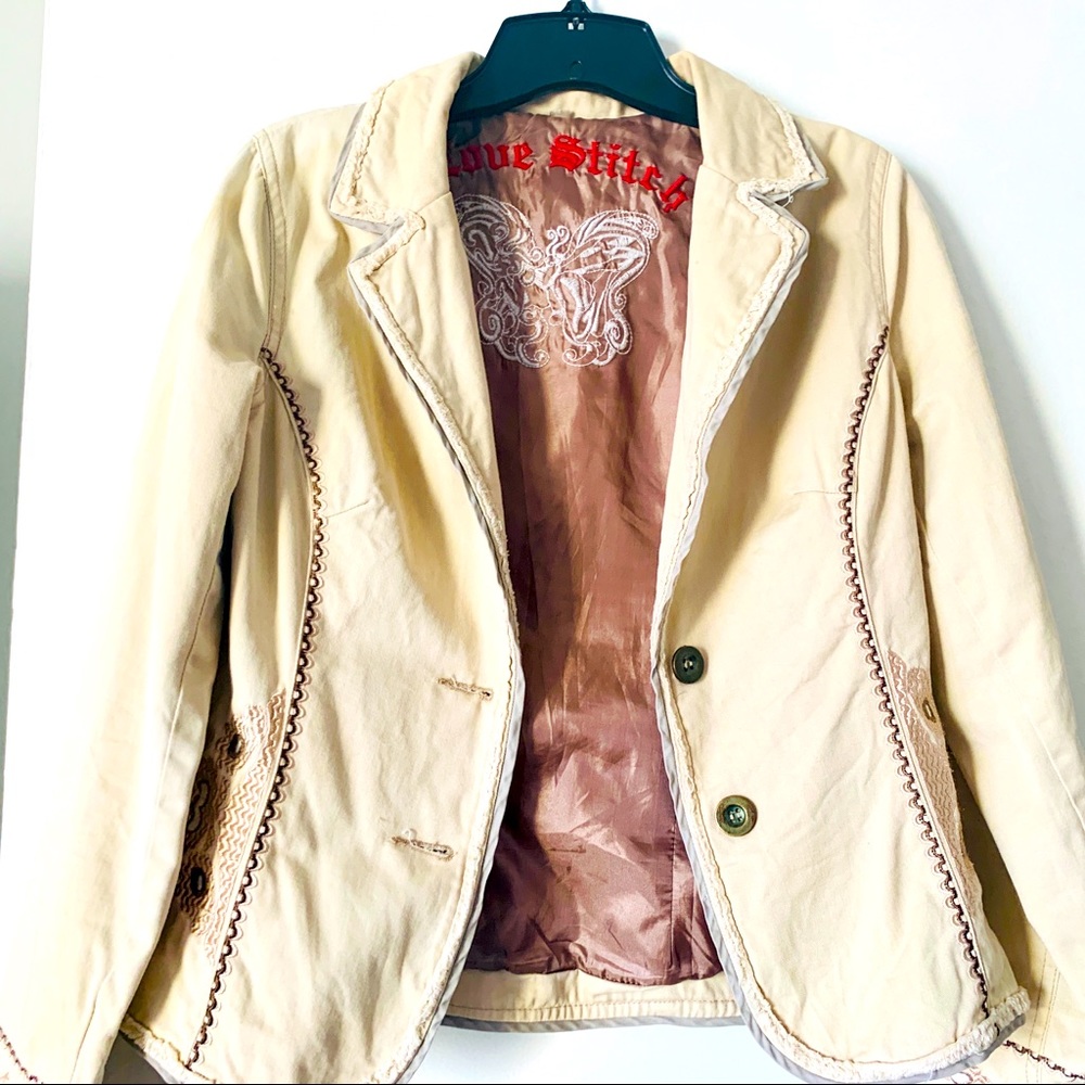 LOVE STITCH Beautifully Embroidered Unique Jacket/Blazer